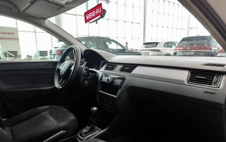 Skoda Rapid I, 2016 год, 1 050 000 рублей, 11 фотография