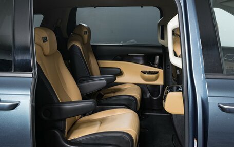 KIA Carnival, 2021 год, 4 190 000 рублей, 13 фотография
