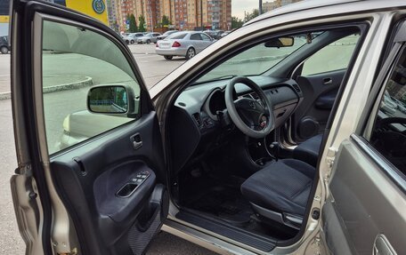 Honda HR-V I, 2004 год, 600 000 рублей, 5 фотография