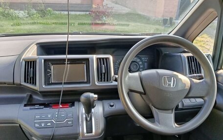 Honda Stepwgn IV, 2012 год, 1 675 000 рублей, 10 фотография