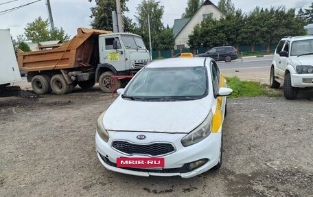 KIA cee'd III, 2012 год, 740 000 рублей, 3 фотография