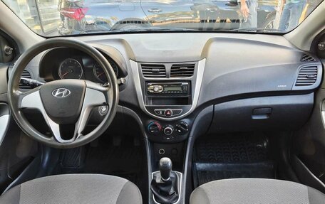 Hyundai Solaris II рестайлинг, 2012 год, 660 000 рублей, 9 фотография