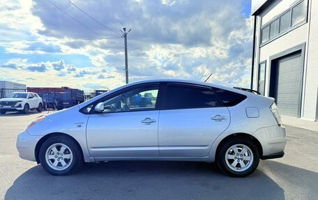 Toyota Prius, 2006 год, 849 999 рублей, 3 фотография