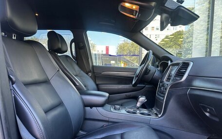 Jeep Grand Cherokee, 2018 год, 3 450 000 рублей, 10 фотография