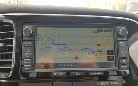 Mitsubishi Outlander III рестайлинг 3, 2013 год, 1 595 000 рублей, 8 фотография