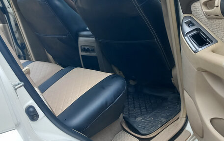 Toyota Land Cruiser Prado 120 рестайлинг, 2002 год, 1 500 000 рублей, 6 фотография