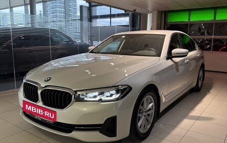 BMW 5 серия, 2021 год, 3 400 000 рублей, 4 фотография