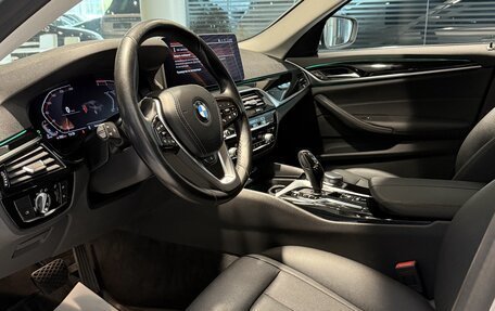 BMW 5 серия, 2021 год, 3 400 000 рублей, 16 фотография