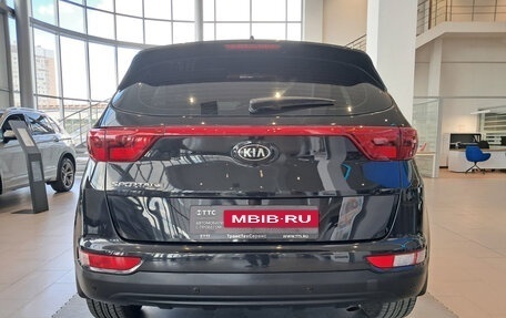 KIA Sportage IV рестайлинг, 2018 год, 1 975 000 рублей, 7 фотография