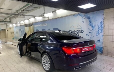 BMW 7 серия, 2012 год, 2 800 000 рублей, 1 фотография