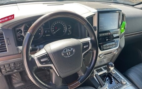 Toyota Land Cruiser 200, 2020 год, 8 300 000 рублей, 6 фотография