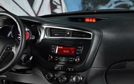 KIA cee'd III, 2016 год, 985 000 рублей, 10 фотография