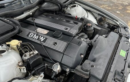 BMW 5 серия, 2001 год, 570 000 рублей, 10 фотография