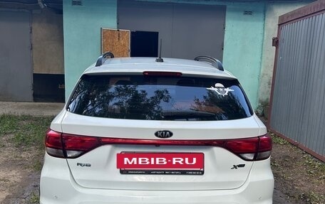 KIA Rio IV, 2018 год, 1 300 000 рублей, 4 фотография