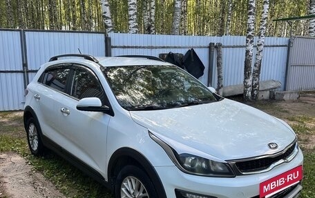 KIA Rio IV, 2018 год, 1 300 000 рублей, 2 фотография