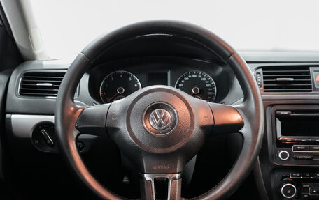 Volkswagen Jetta VI, 2012 год, 950 000 рублей, 12 фотография