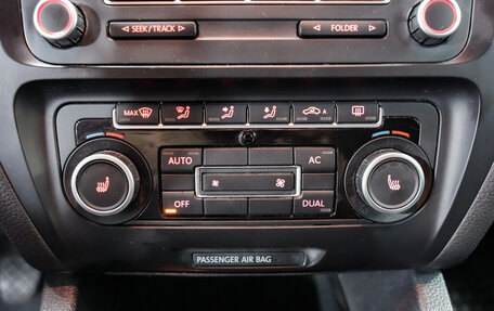 Volkswagen Jetta VI, 2012 год, 950 000 рублей, 16 фотография