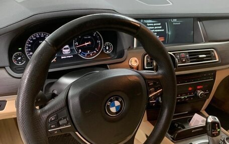 BMW 7 серия, 2012 год, 2 800 000 рублей, 2 фотография