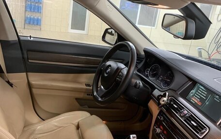 BMW 7 серия, 2012 год, 2 800 000 рублей, 14 фотография