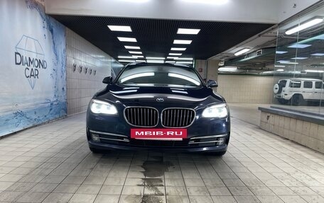 BMW 7 серия, 2012 год, 2 800 000 рублей, 16 фотография