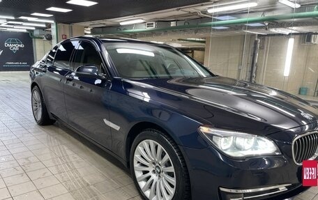 BMW 7 серия, 2012 год, 2 800 000 рублей, 18 фотография