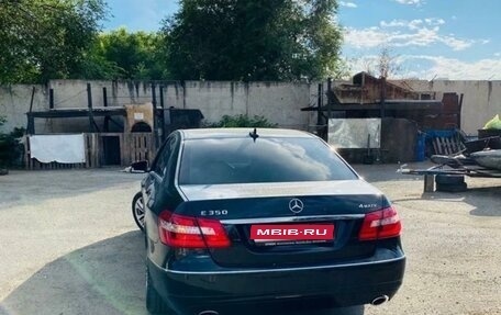 Mercedes-Benz E-Класс, 2011 год, 1 650 000 рублей, 1 фотография