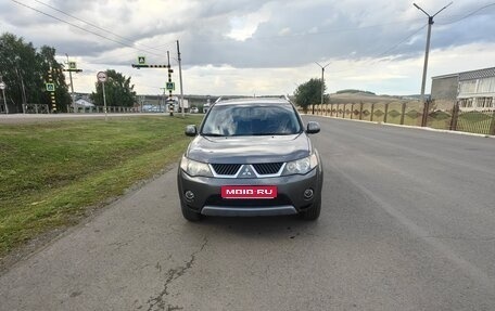 Mitsubishi Outlander III рестайлинг 3, 2008 год, 1 200 000 рублей, 1 фотография