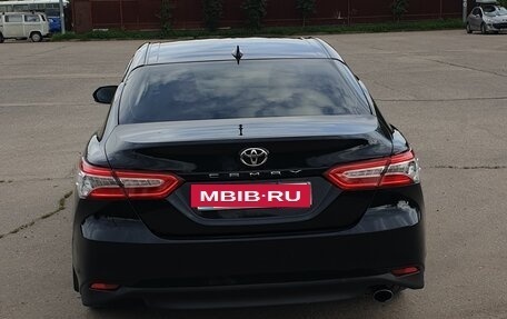 Toyota Camry, 2021 год, 4 050 000 рублей, 4 фотография