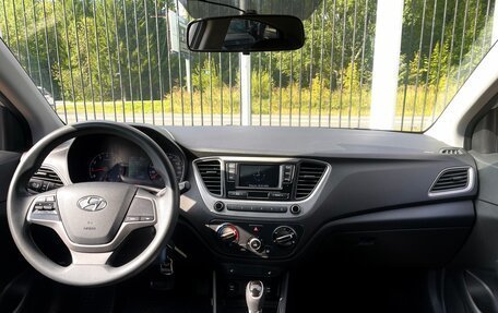 Hyundai Solaris II рестайлинг, 2017 год, 1 269 000 рублей, 10 фотография