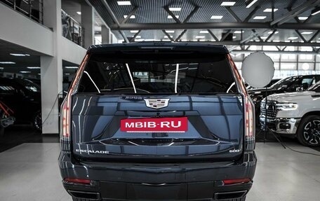 Cadillac Escalade V, 2025 год, 20 000 000 рублей, 6 фотография