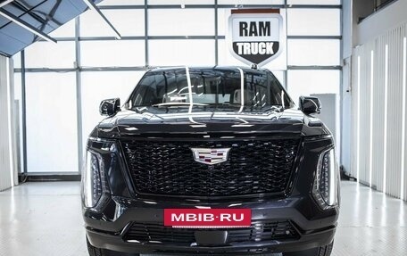 Cadillac Escalade V, 2025 год, 20 000 000 рублей, 3 фотография