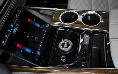 Cadillac Escalade V, 2025 год, 20 000 000 рублей, 17 фотография