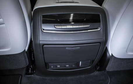 Cadillac Escalade V, 2025 год, 20 000 000 рублей, 30 фотография