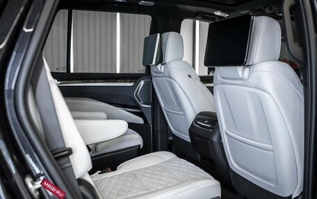 Cadillac Escalade V, 2025 год, 20 000 000 рублей, 24 фотография
