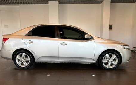 KIA Cerato III, 2010 год, 710 000 рублей, 2 фотография