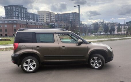 Skoda Yeti I рестайлинг, 2013 год, 950 000 рублей, 3 фотография