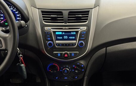 Hyundai Solaris II рестайлинг, 2016 год, 999 000 рублей, 11 фотография