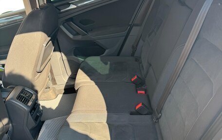 Volkswagen Tiguan II, 2017 год, 3 100 000 рублей, 8 фотография