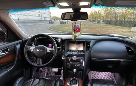 Infiniti QX70, 2014 год, 3 375 000 рублей, 15 фотография