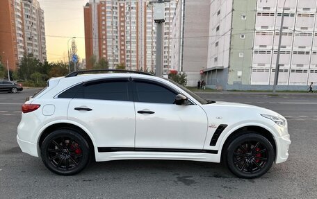 Infiniti QX70, 2014 год, 3 375 000 рублей, 27 фотография