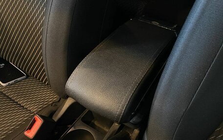 KIA Rio IV, 2017 год, 1 370 000 рублей, 32 фотография