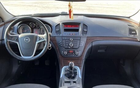 Opel Insignia II рестайлинг, 2008 год, 700 000 рублей, 3 фотография