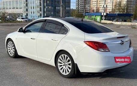 Opel Insignia II рестайлинг, 2008 год, 700 000 рублей, 2 фотография