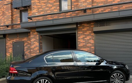 Volkswagen Passat B8 рестайлинг, 2014 год, 1 700 000 рублей, 1 фотография