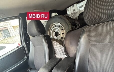 Chevrolet Niva I рестайлинг, 2010 год, 590 000 рублей, 9 фотография