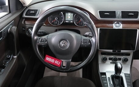 Volkswagen Passat B7, 2012 год, 1 429 000 рублей, 12 фотография
