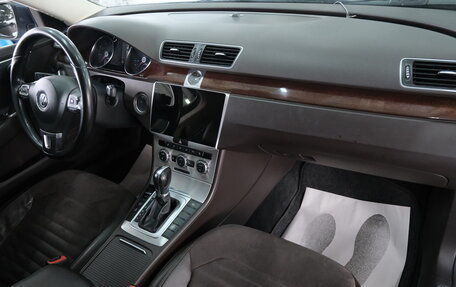 Volkswagen Passat B7, 2012 год, 1 429 000 рублей, 21 фотография