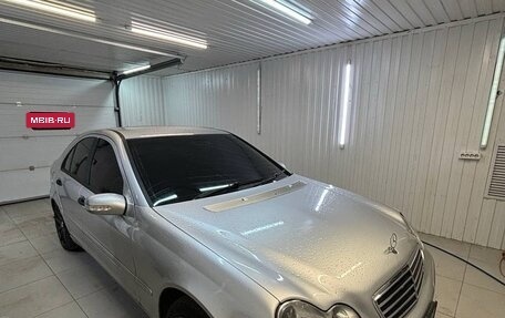 Mercedes-Benz C-Класс, 2002 год, 600 000 рублей, 10 фотография