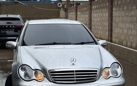 Mercedes-Benz C-Класс, 2002 год, 600 000 рублей, 8 фотография