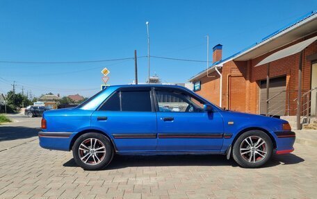 Mazda 323, 1994 год, 240 000 рублей, 8 фотография
